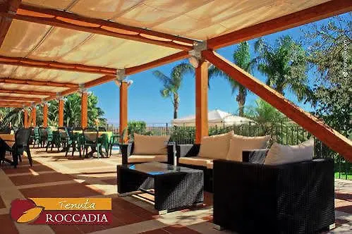 Tenuta Di Roccadia カルレンティーニ
