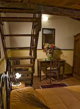 Tenuta Di Roccadia カルレンティーニ ホテル